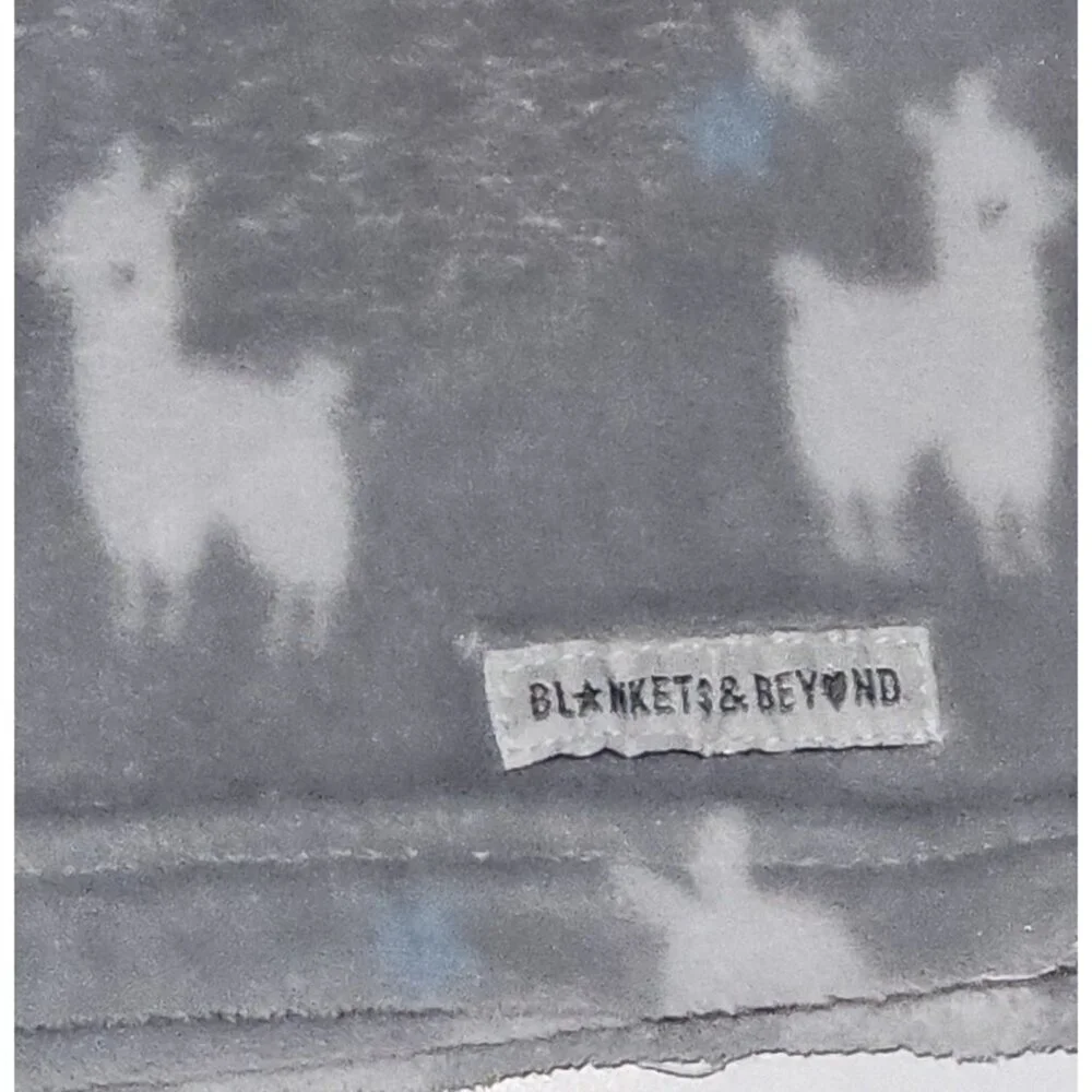 Blankets & Beyond Llama Alpaca Fleece Baby Blanket Gray White 26x30